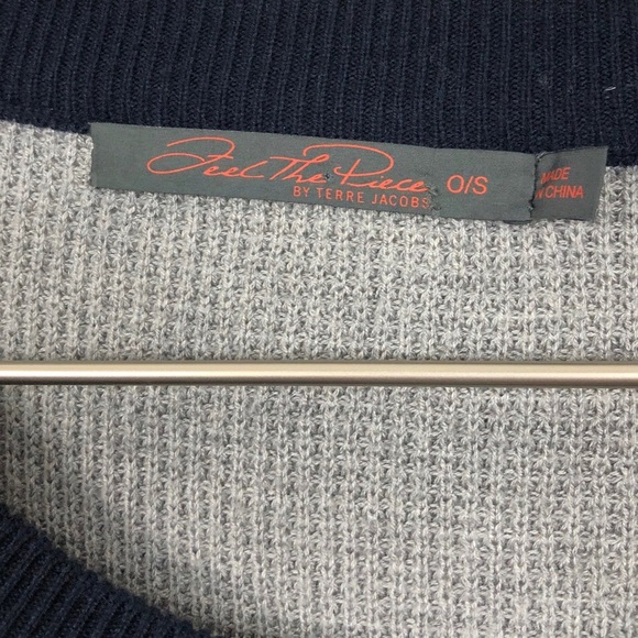 Feel the Piece by Terre Jacobs Thermal Lightweight Sweater - Picture 6 of 7